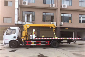 科尔沁右翼前旗附近汽车轮胎更换