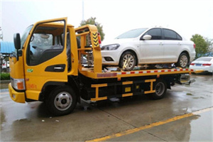 科尔沁右翼前旗附近拖车救援24小时服务热线